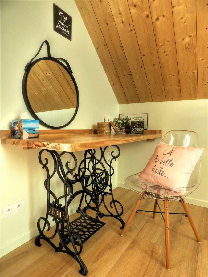 Bed and Breakfast Le Moulin De Follet Fougere  Экстерьер фото